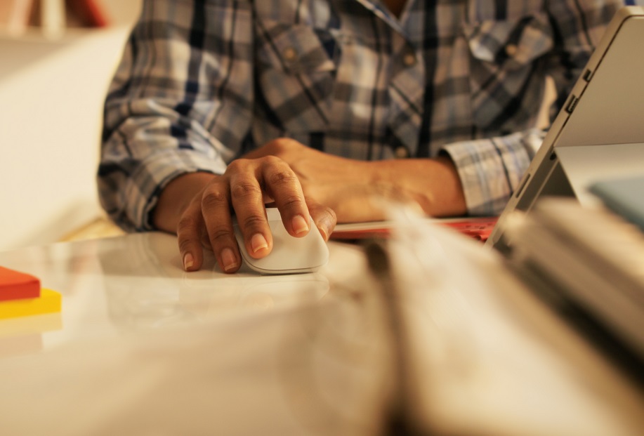 Man using mouse